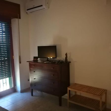 Mary Rose Bed & Breakfast Castel Volturno Exterior photo